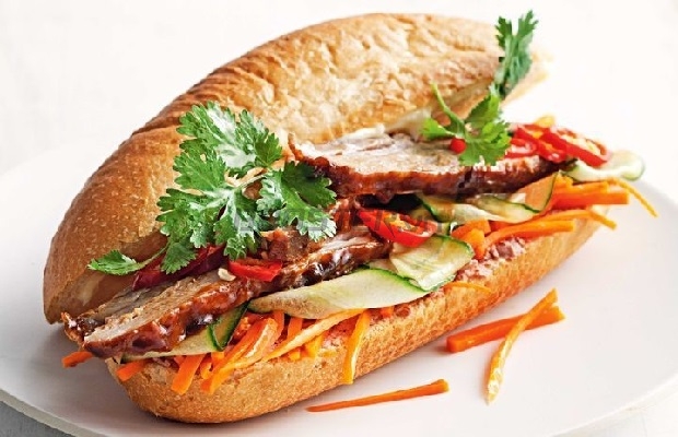Bánh mì thịt ăn buổi sáng giúp tăng cường trao đổi chất và giảm cân 
