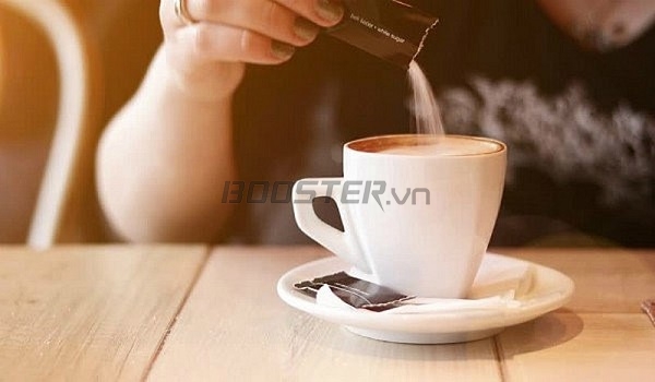 Uống cà phê sữa vào buổi sáng sau khi ăn no sẽ tốt cho việc giảm cân 