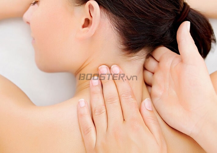 Xoa bóp massage là cách giúp giảm đau mỏi vai gáy cứng cổ hiệu quả nhất 