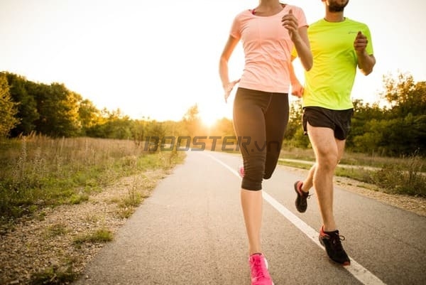 Chạy bộ mang lại nhiều lợi ích cho sức khoẻ và tăng cường cơ bắp 