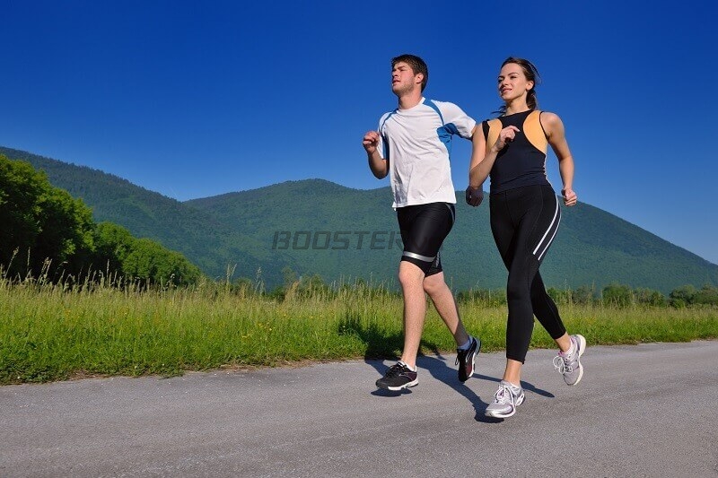Nên chạy bộ từ 5 đến 6 km mỗi ngày để tăng cường sức khỏe 